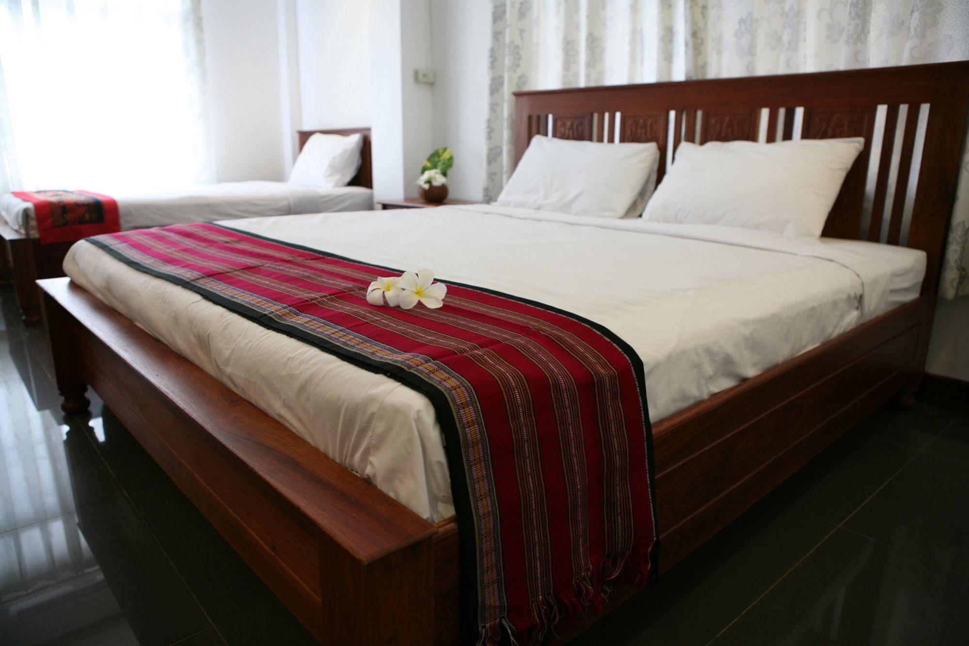 Alisa Guesthouse Pakxé Zewnętrze zdjęcie