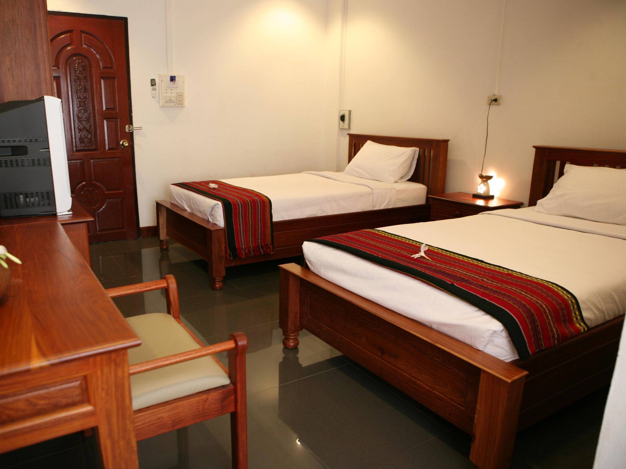 Alisa Guesthouse Pakxé Zewnętrze zdjęcie